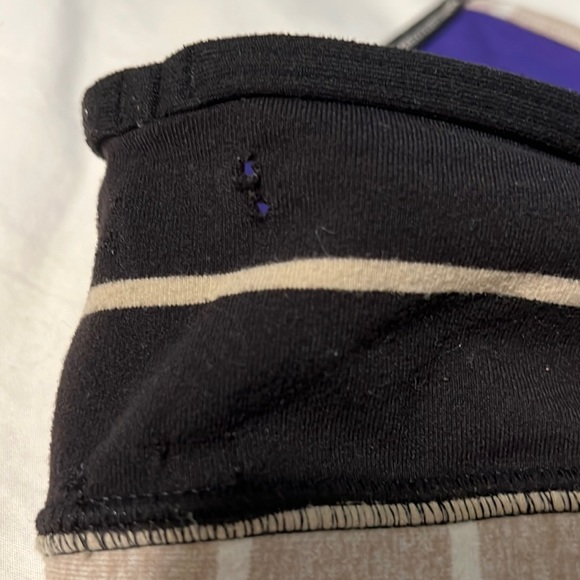 Adidas sport leggings and Lululemon sports bra combo - Picture 10 of 11